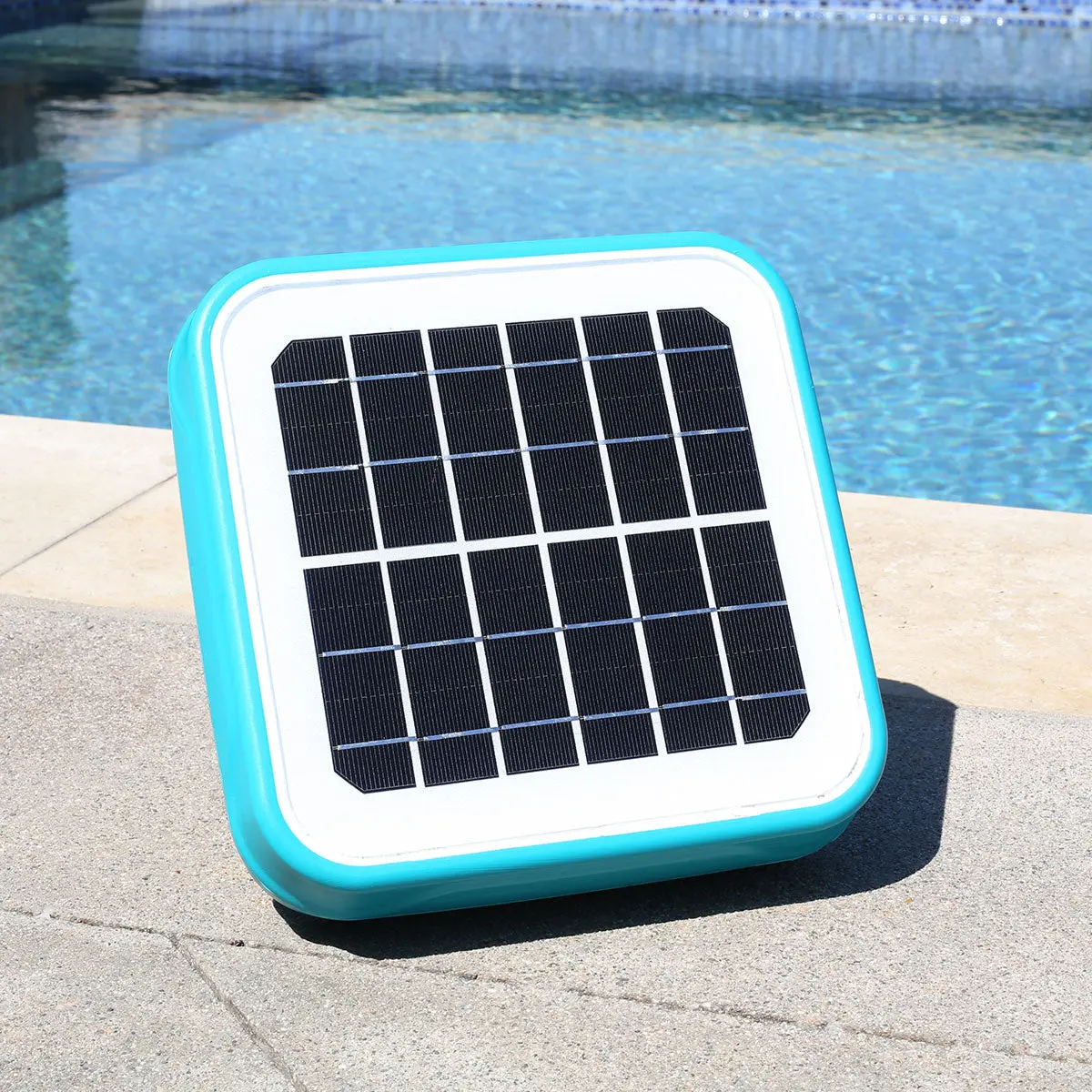 Xtremeclear Solar-Powered Pool Ionizer Kit - Plastic Body Pool Accessory, Copper Supply Tool, Chlorine Reduction Device for Above-Ground/In-Ground Use, Gentle on Skin, Promotes Safe & Clean Water Environment