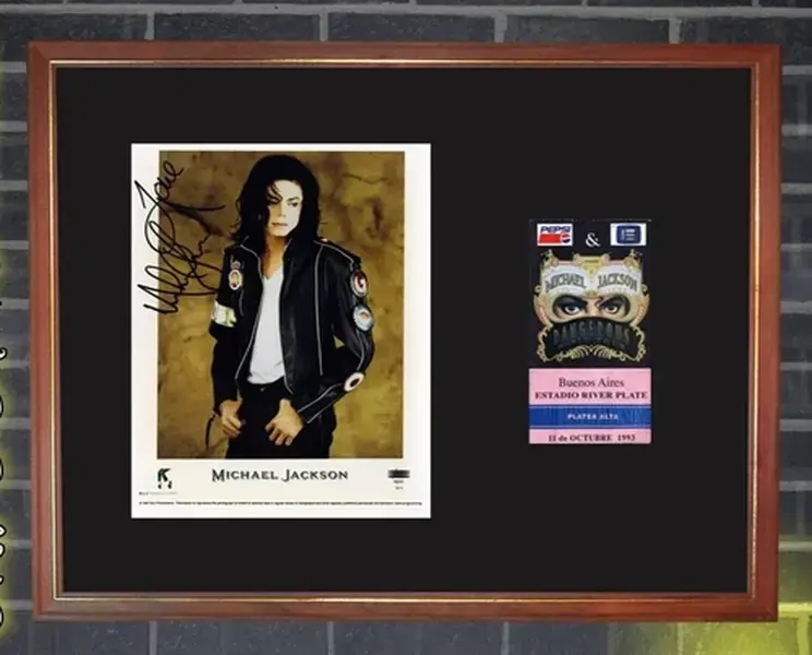 MICHAEL JACKSON UnFramed 13x17 Signed Photo & Concert Ticket DISPLAY REPRO . pop