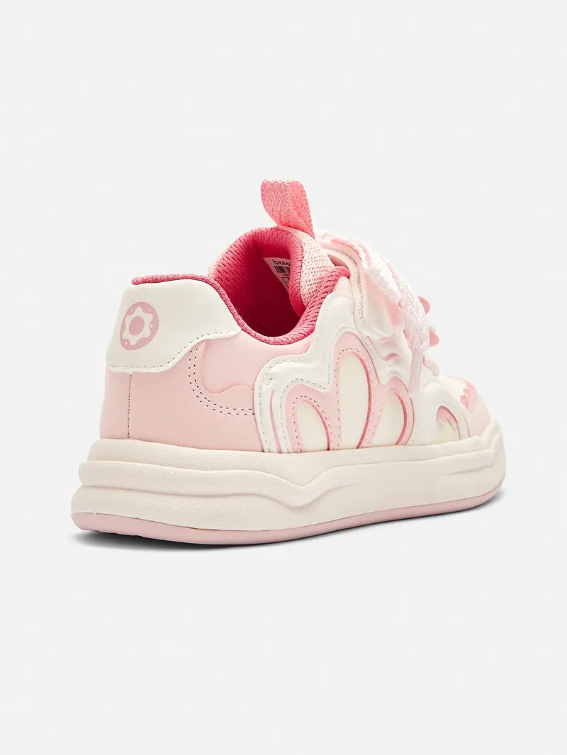Balabala Girls' Casual Trainer Footwear - 2026 Spring Trend Low-Top Synthetic Sneakers, Sweet White Back to School Shoes, Round Toe, 3D Floral Design, Anti-Mold, Gentle Rebound EVA Midsole, Rubber Outsole, Quiet Step, Flat Heel (1 cm or Less)