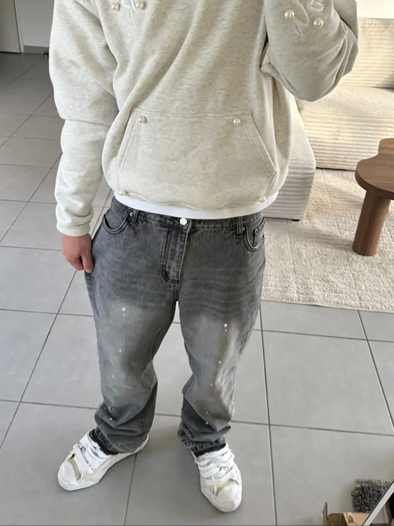 Men's High-End Casual Loose-Fitting Jeans, All Seasons Button Fly Zipper Flare Pants, Plain Water Washed Denim Bottoms, Slight Flare Design