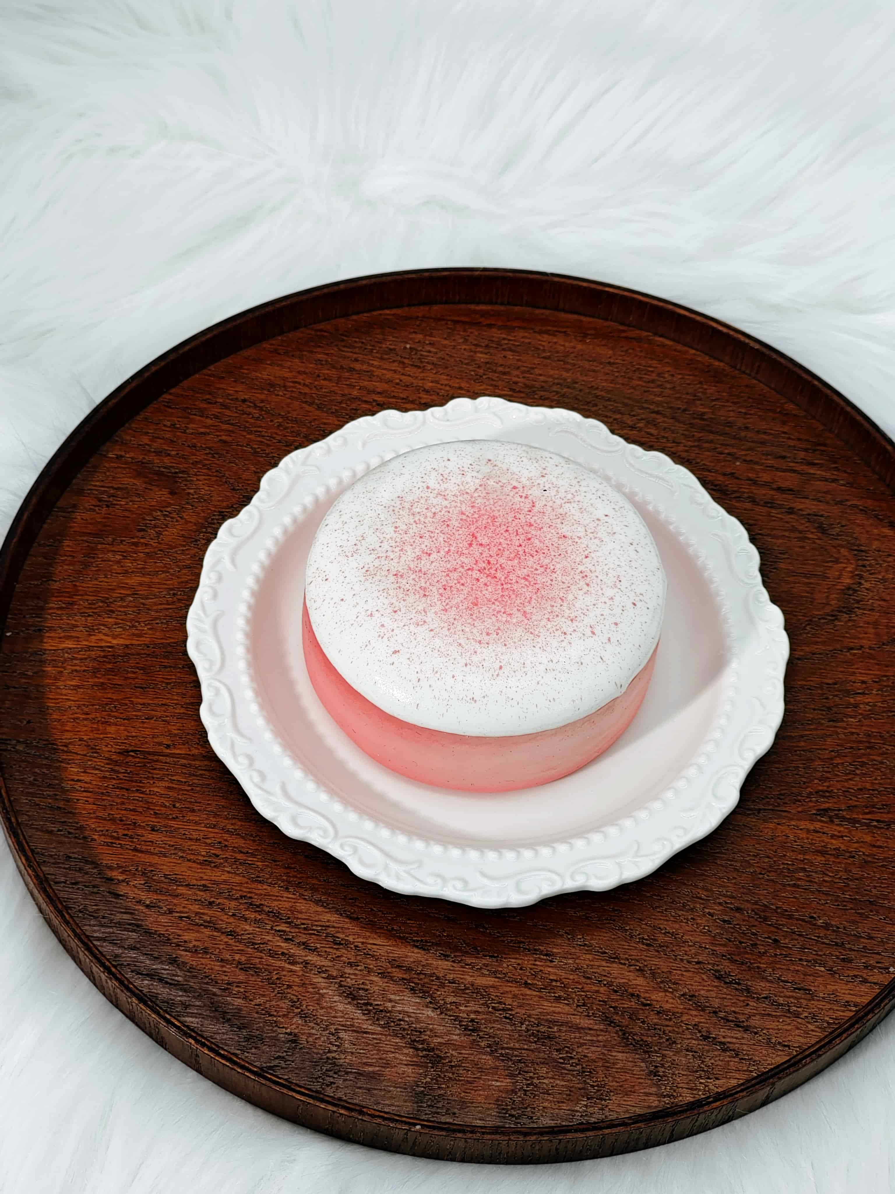 MHM Squishy White Peach Oolong Cake Children's Day Gift Slow Rebound Stress Reducing Toys