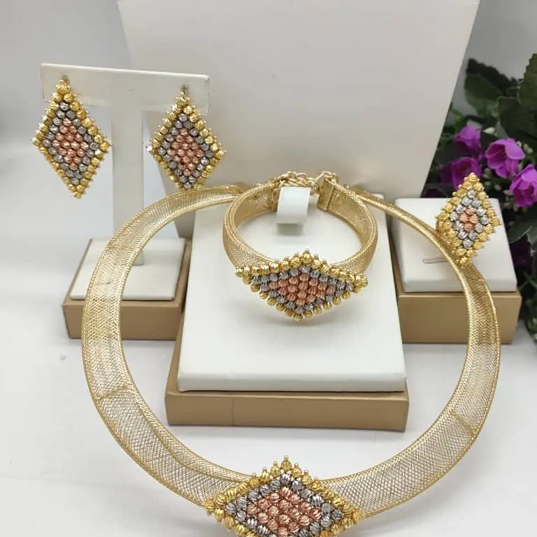 Gold plated Fashion jewelry set Gold plated Fashion jewelry set