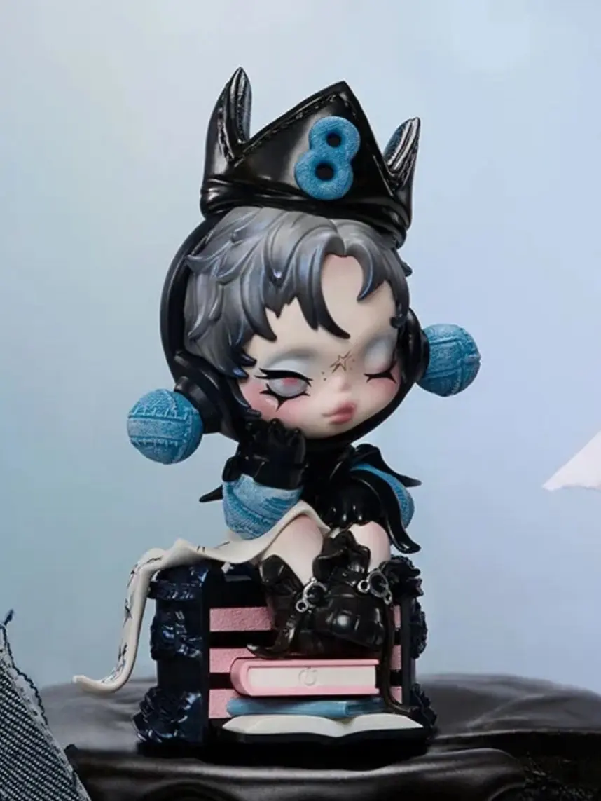 POP MART SKULLPANDA Chapter VIII Light-Up Collectible Figure, Designer Art Toy Gift