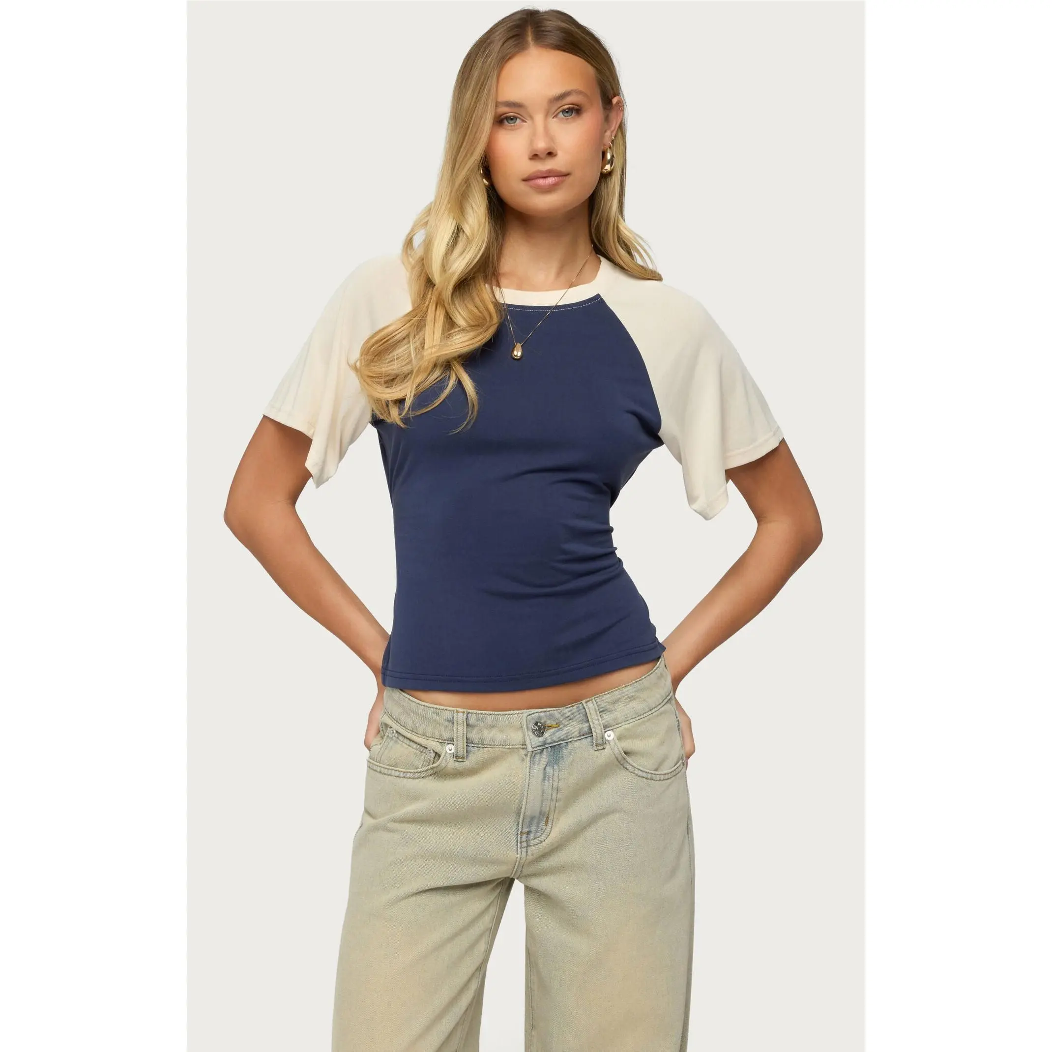 Edikted Women's Fraise Contrast Raglan Top