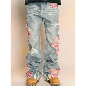 Men's Floral Embroidery Relaxed Fit Jeans Cotton Fabric