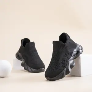 Cloud Shoes Knit Shoes Socks Sneakers，Casual Fashion Trendy Lightweight Breathable Anti-Slip Running Shoes for Students，All Seasons