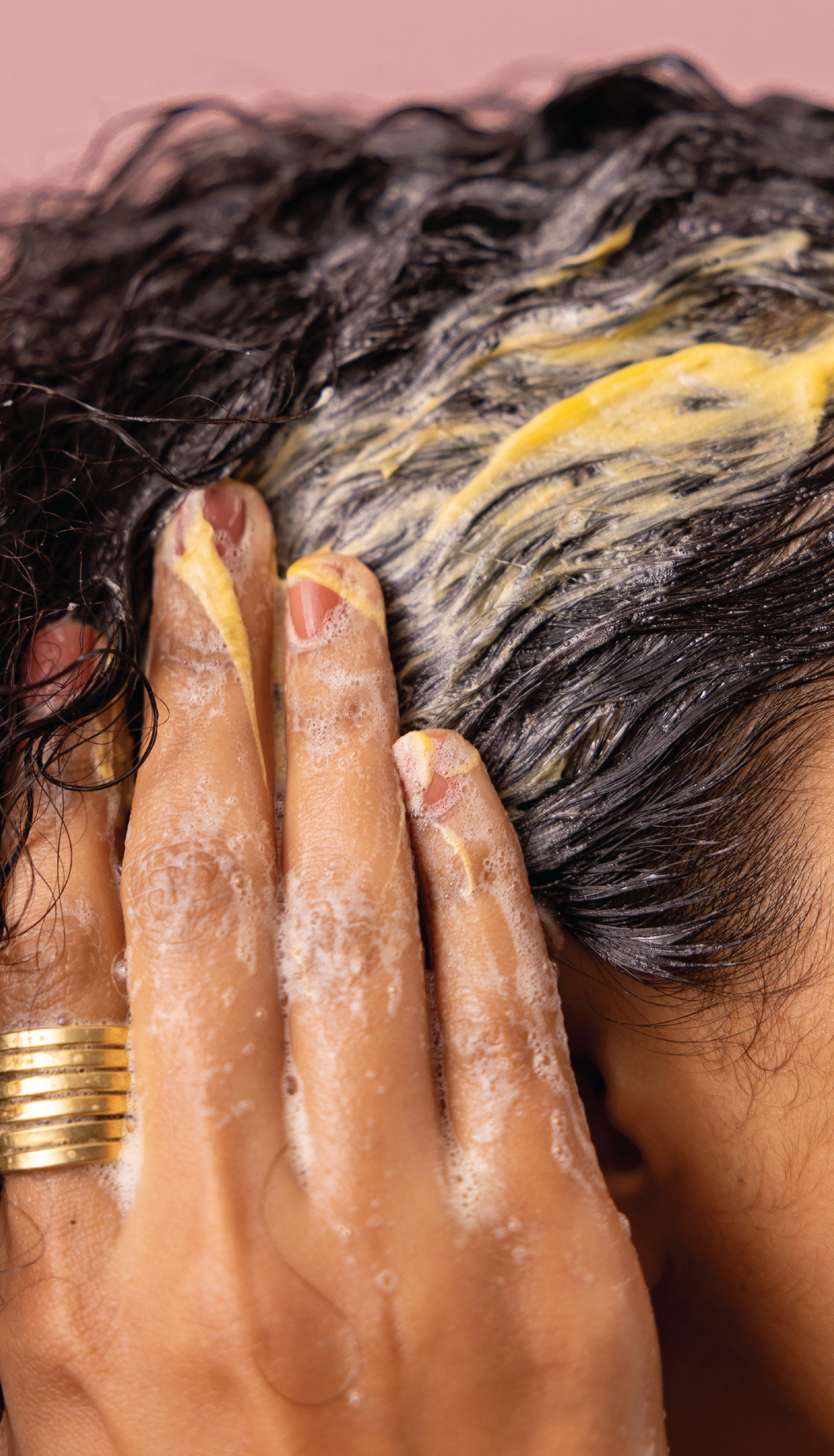 Ultra Hydrating Turmeric Shampoo Natural Moisturizing Herbal