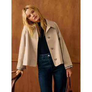 Women's British Style Single-Breasted Loose Short Coat - Elegant Solid Color Machine Washable Jacket with Structured Shoulder Design, Suitable for Casual and Formal Outfits, Classic Collar Design, Exquisite Cuffs Womenswear Tops