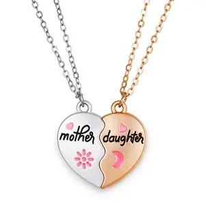 Magnetic Heart Mom & Daughter Necklace – Matching Love Pendant Set, Perfect Gift for Mom, Daughter