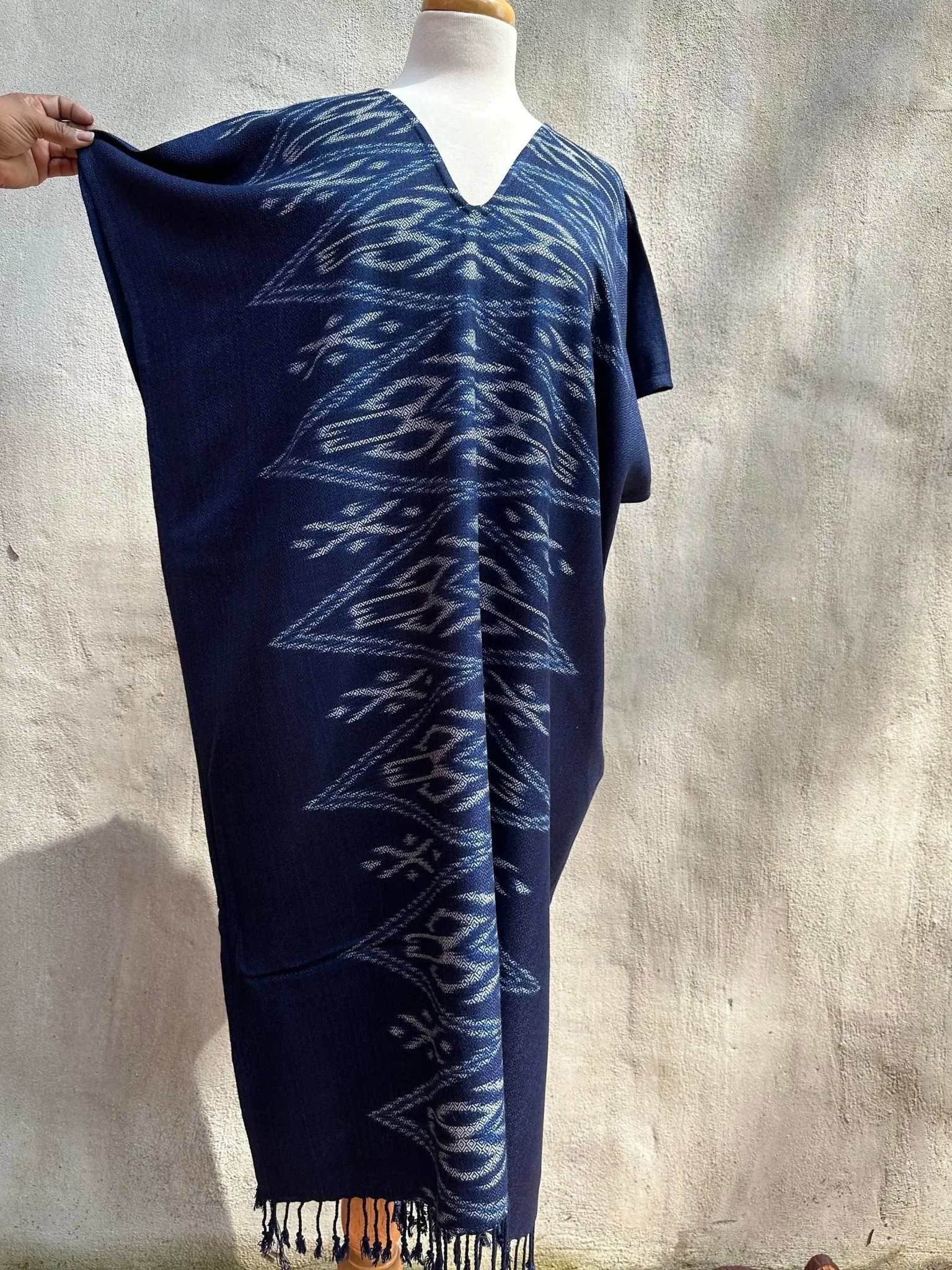 Women's Handwoven Kaftan Dress, Traditional Indigo Ikat Pattern with Hand-Dyed Yarn, Elegant Casual 1-Piece, One-Piece