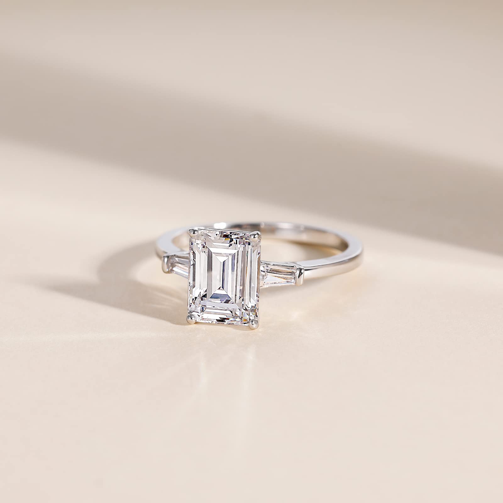 EAMTI 3CT 925 Sterling Silver Engagement Ring 3-Stone Cubic Zirconia Wedding Bands for Women EAMTI 3CT 925 Sterling Silver Engagement Ring 3-Stone Cubic Zirconia Wedding Bands for Women