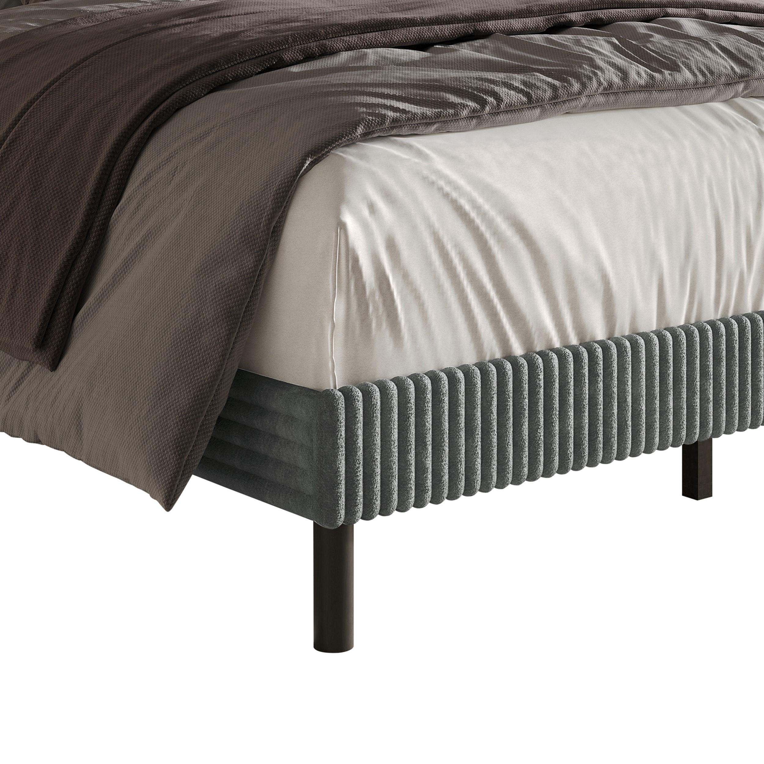 Favorer Osceola Upholstered Panel Bed, Box Spring Require, Comfortable and Stylish Design - Available in Multiple Sizes