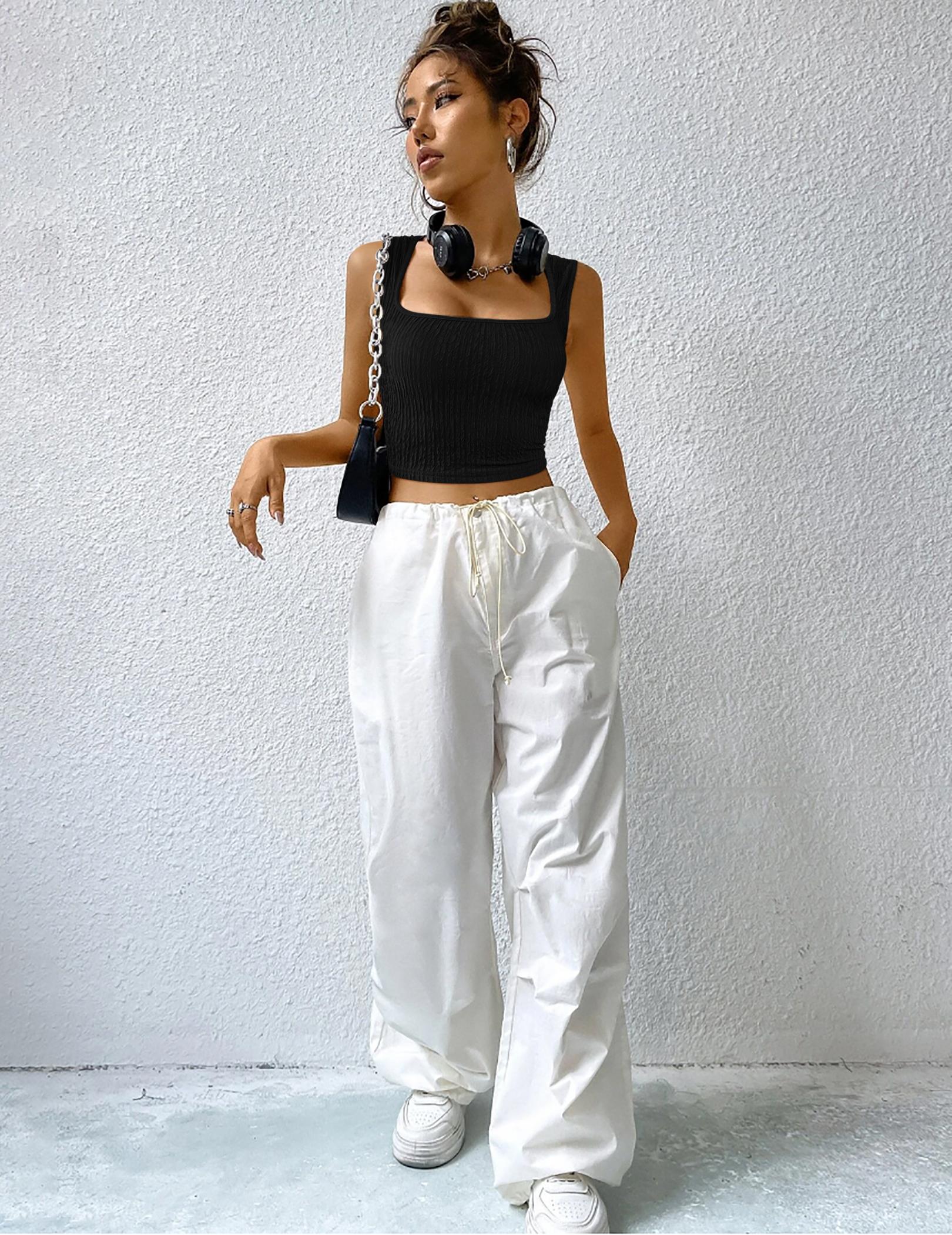 Zeagoo Women's Sleeveless Crop Top Seamless Square Neck Trendy Tank Top Workout Fitness Casual Basic Cute Tops Fashion Sexy Womenswear