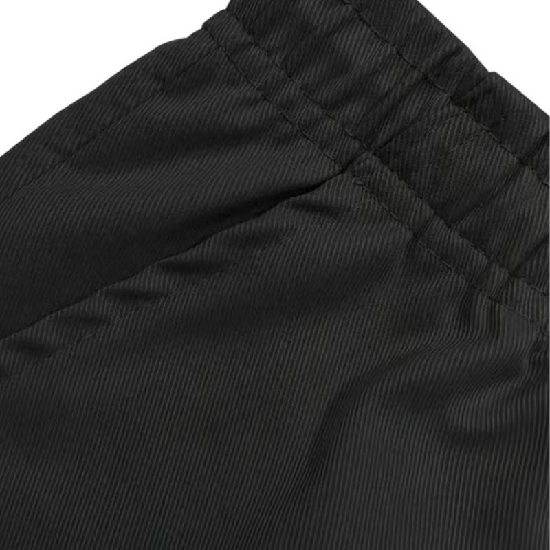 Men’s cargo pants—casual, comfortable long trousers with multiple pockets; suitable for all seasons and versatile for work, outdoor sports, and everyday wear.
