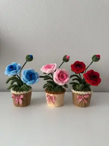 Handmade Rose Pipe Cleaner Mini Pot – Artificial Flowers, Everlasting Rose Decor, Unique Gift Idea, Pipecleaner Flower