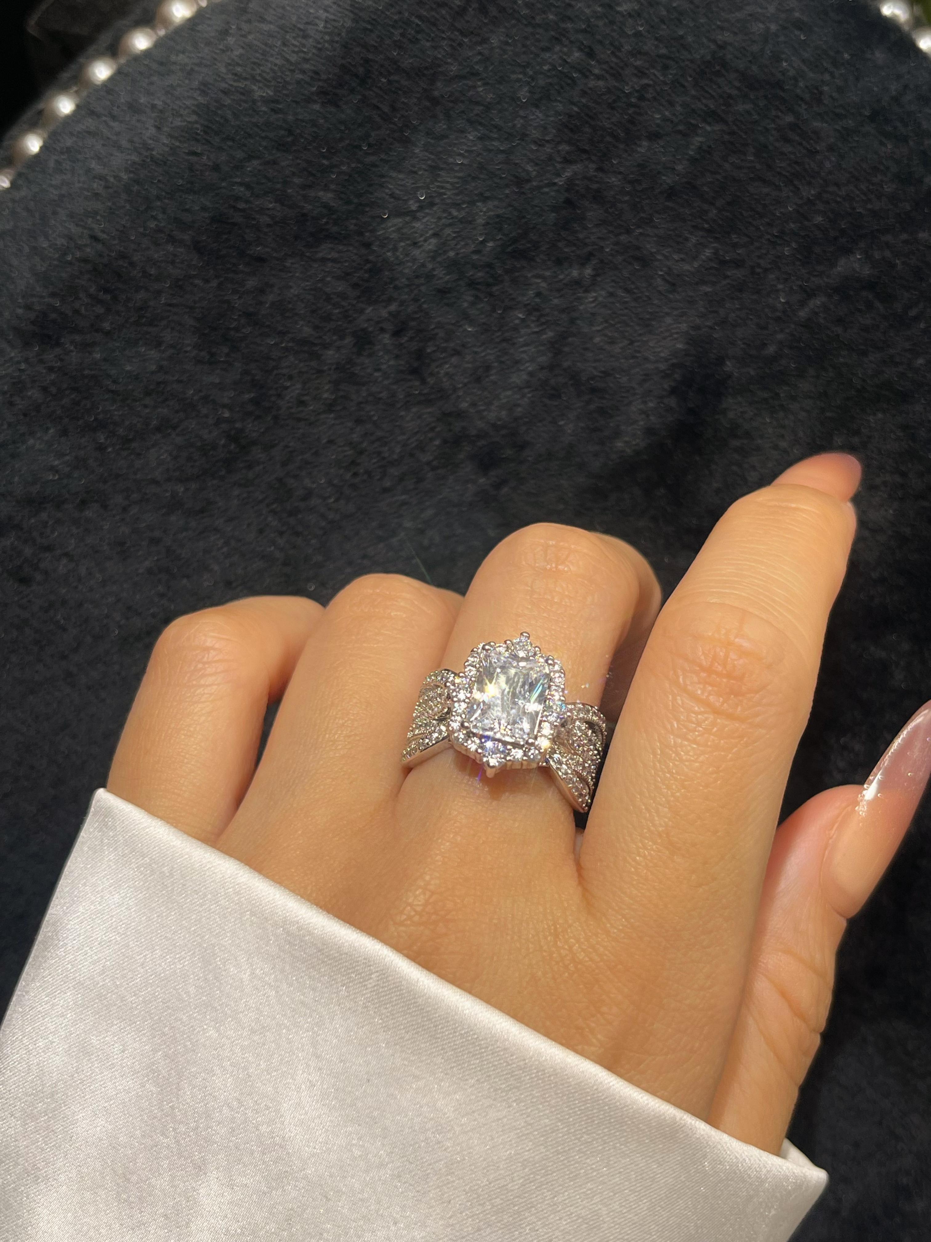 JJ CHIC 3CT Radiant Cut Ring for Women, 5A Cubic Zirconia Engagment Ring Jewelry, Bridal Ring & Vintage Anniversary Wedding Gift