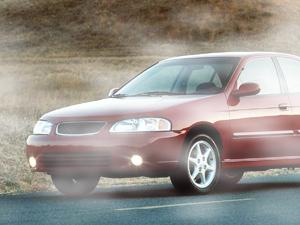 Nilight Fog Light Assembly Compatible with 2000 2001 Nissan Maxima 2002 2003 Sentra&Frontier 2004 Xterra Clear Lens Lamps Replacement