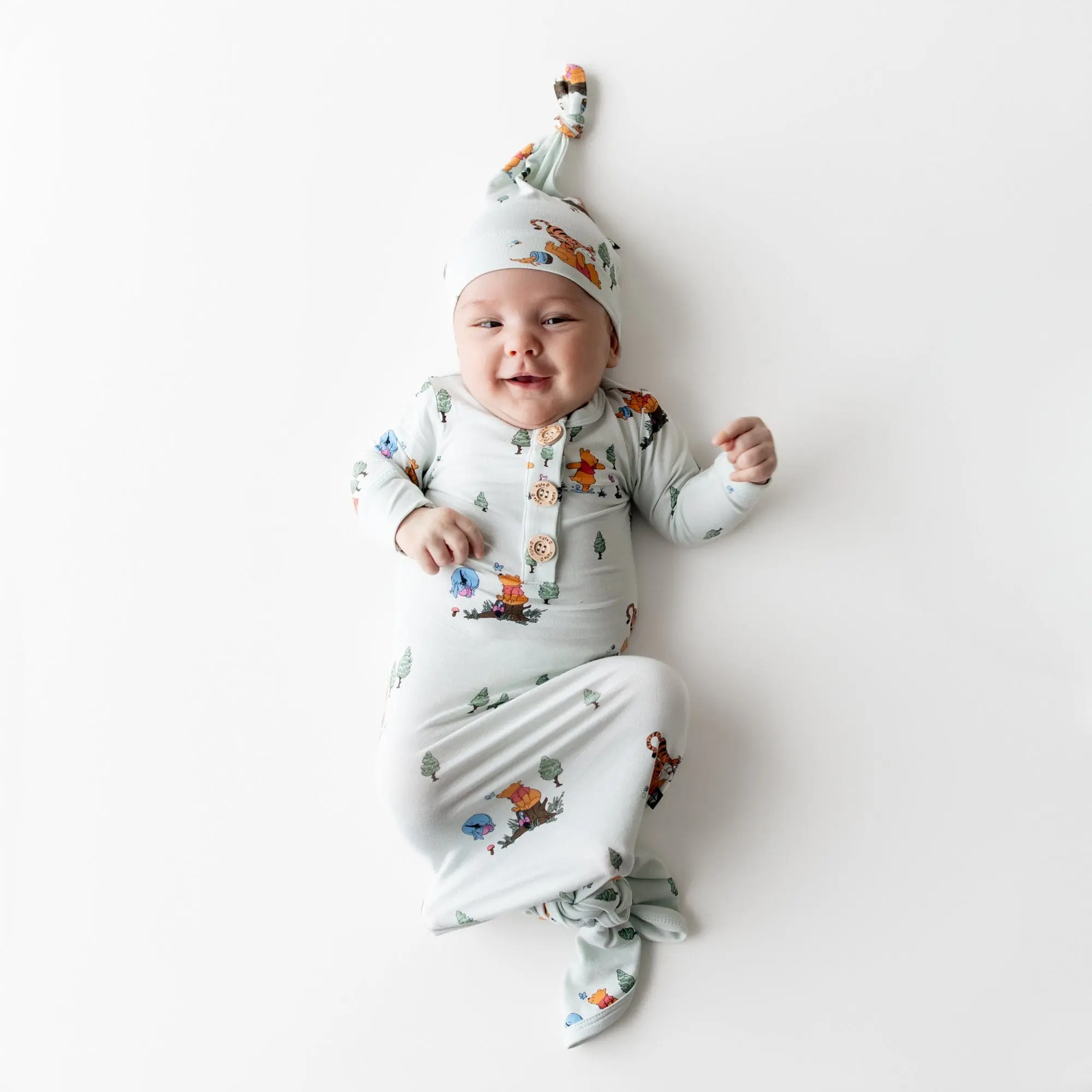 Knotted Gown with Hat Set in Winnie the Pooh Hundred Acre Wood Knotted Gown with Hat Set in Winnie the Pooh Hundred Acre Wood