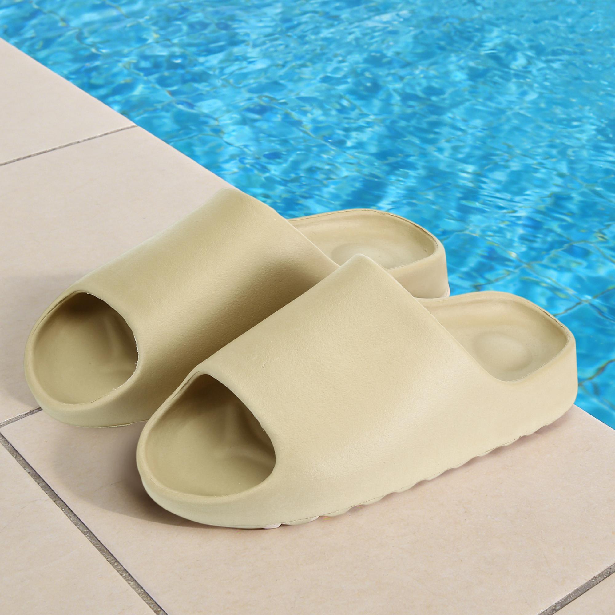 Lumubby Cloud Slippers for Women & Men Comfortable EVA Anti-Slip Pillow Slides Thick Sole Open Toe Sandals Quick-Drying Non-Slip Indoor Outdoor Use