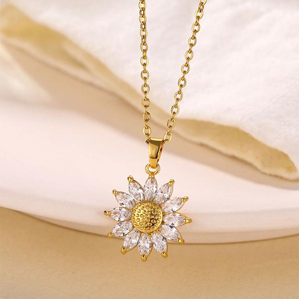 Artificial Sunflower Gifts for Women Her Daughter Girlfriend Wife Mom Friends Sisters Aunt, You are My Sunshine Necklace with Gift Box for Birthday Wedding Mother's Day Xmas Present