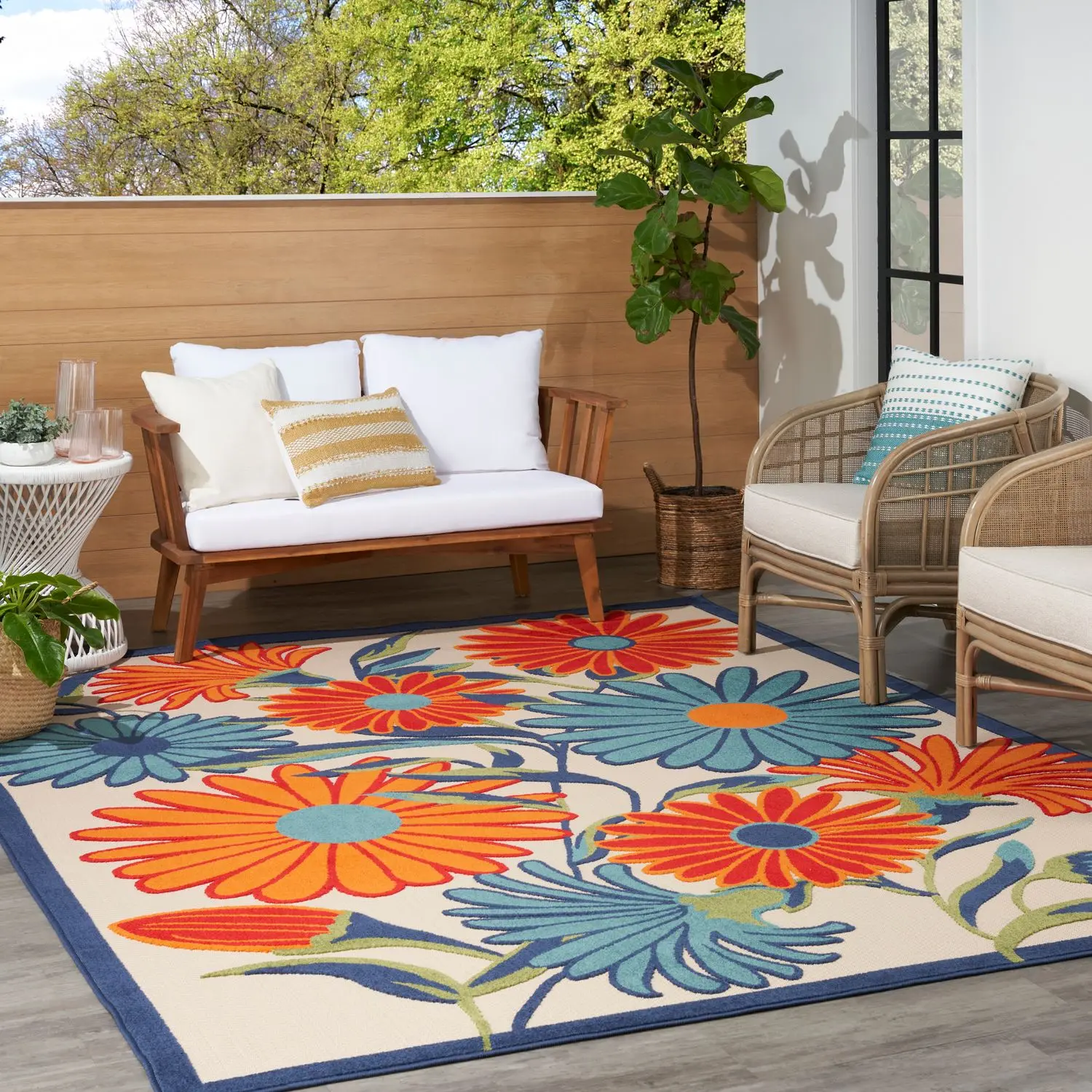 Nourison Aloha Daisy Flower Flatweave Outdoor Rug