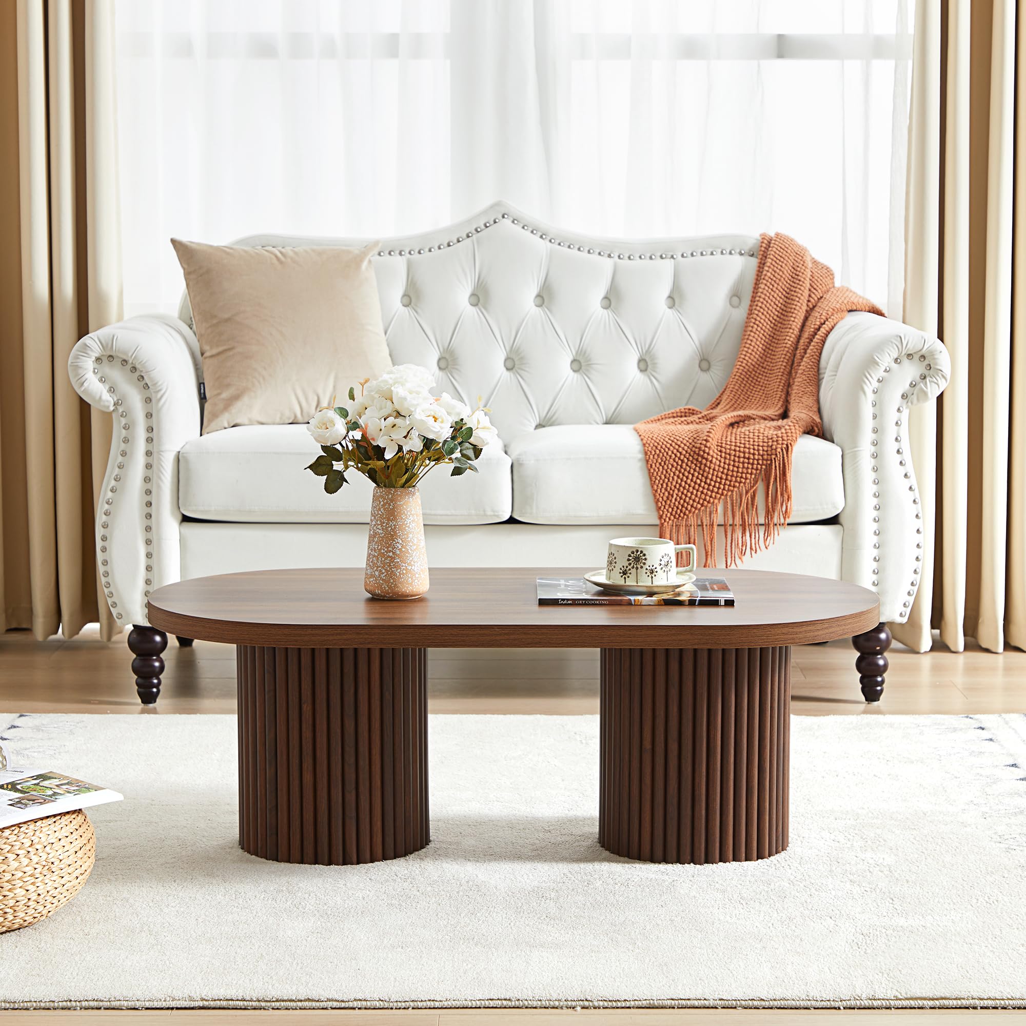 Giratree 39.38" Fluted Oval Coffee Table for Living Room, Boho Modern Coffee Table with Fluted Legs, Curved Round Wood Center Table for Home, Small Spaces, Office