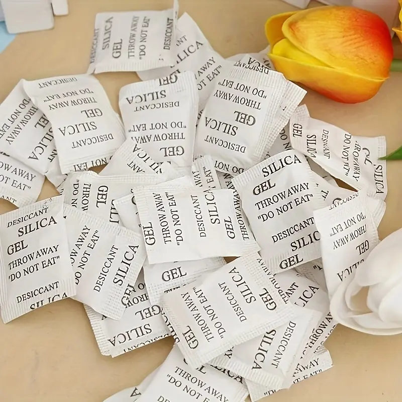 200pcs Silica Gel Desiccant, Small Pack Desiccant For Home, Industrial Electronics, Clothes, Food, Air Dryer Desiccant For Storage, Moisture Absorber for Food Storage, Moisture Absorbers for Storage & Humidity Control