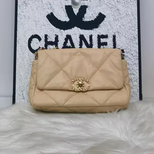 Pre-owned CHANEL Lambskin Shoulder Bags CLASSIC FLAP Mini Orange Quilted Mini Shoulder Bag