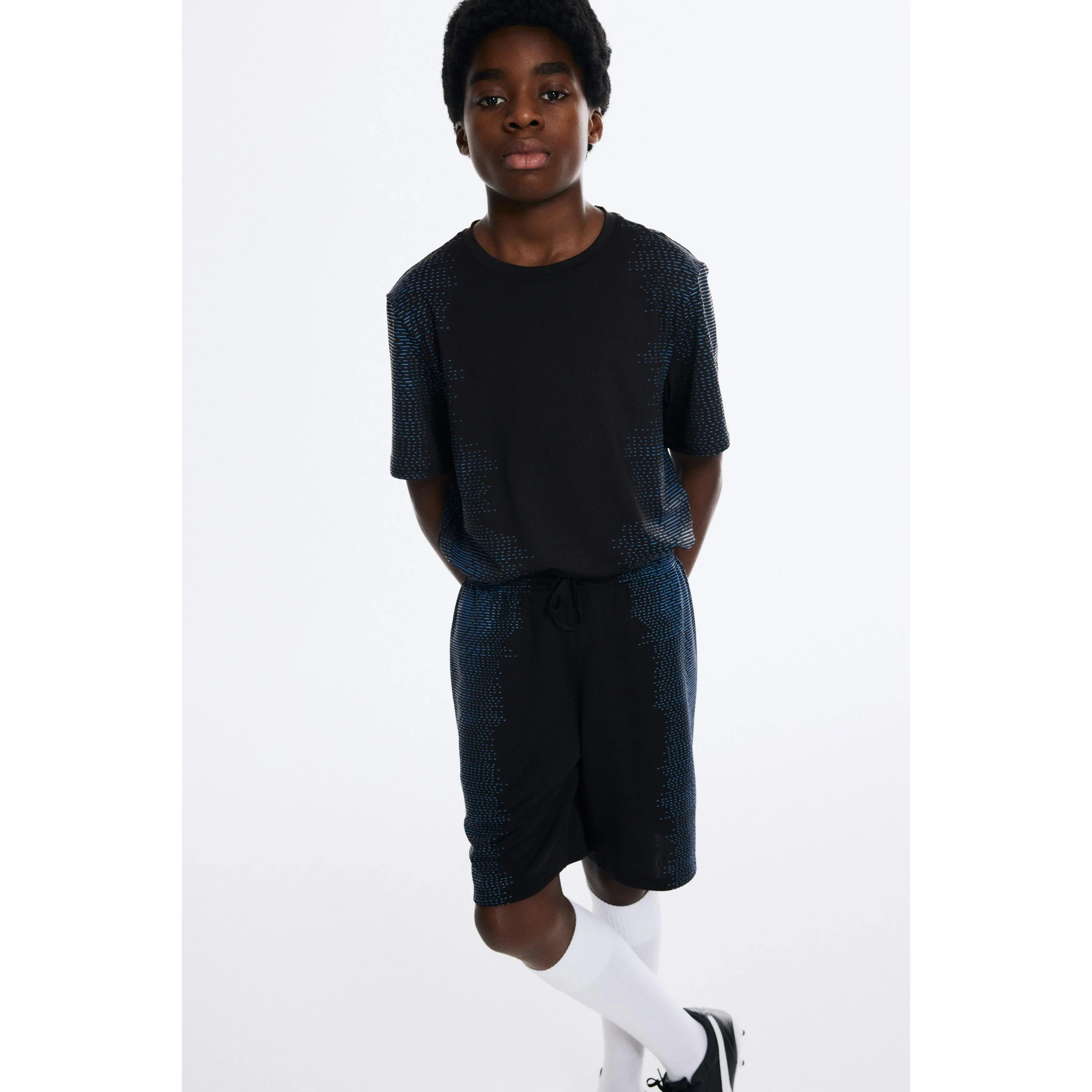 H&M 2-piece Football set with DryMove™