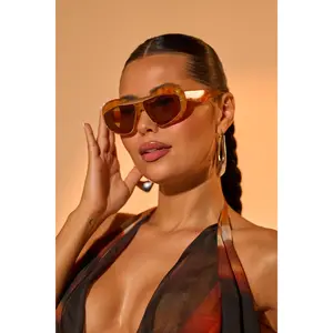 QUITE LUX SUNGLASSES