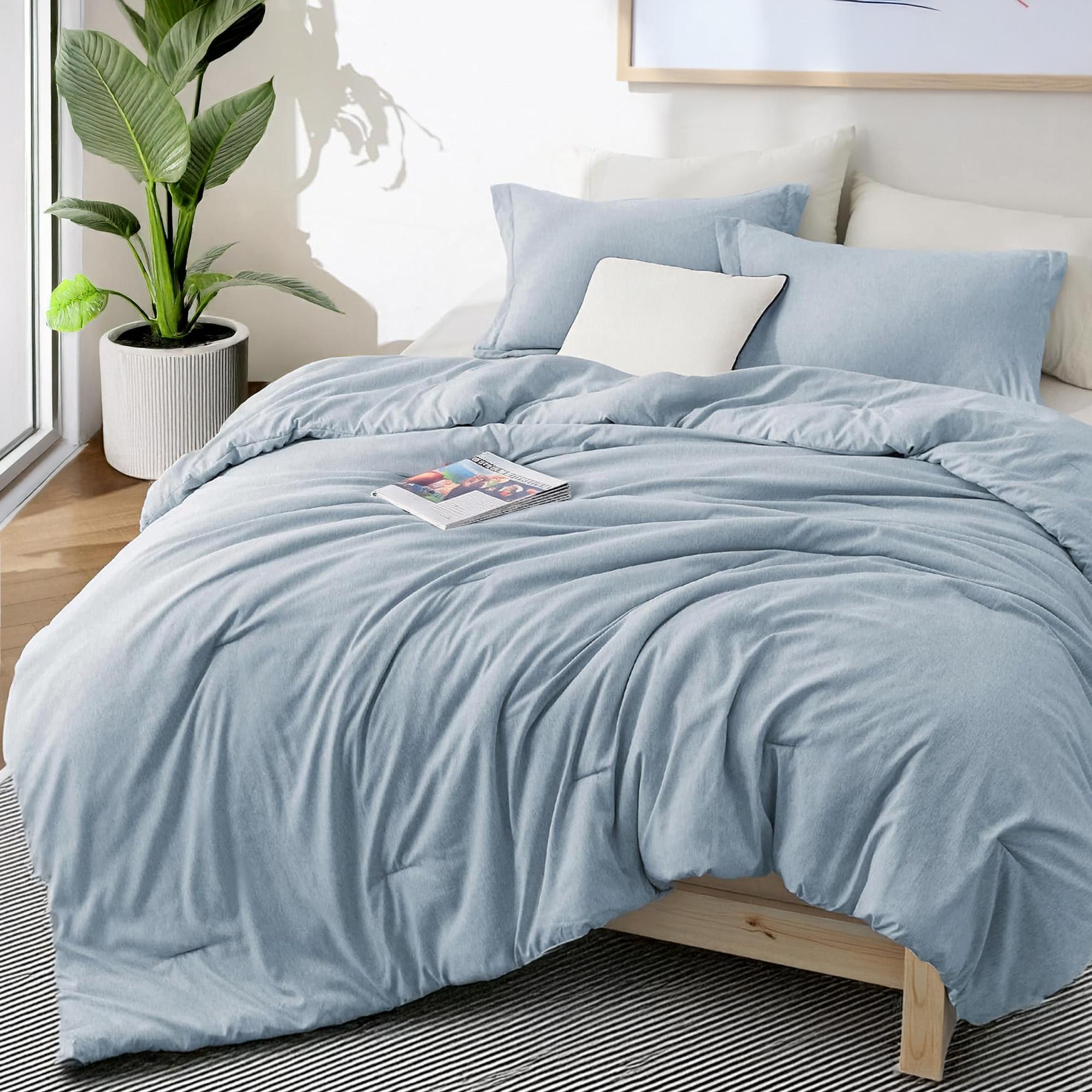 Raybee  MarshMellow  Soft Comforter Set Queen Size-3-PCS ,Bedding Set for All Seasons ,Soft Luxury Cationic Dyeing Comforter for All Season,Including 1 Comforter Set & 1 Or2 Pillows Shams