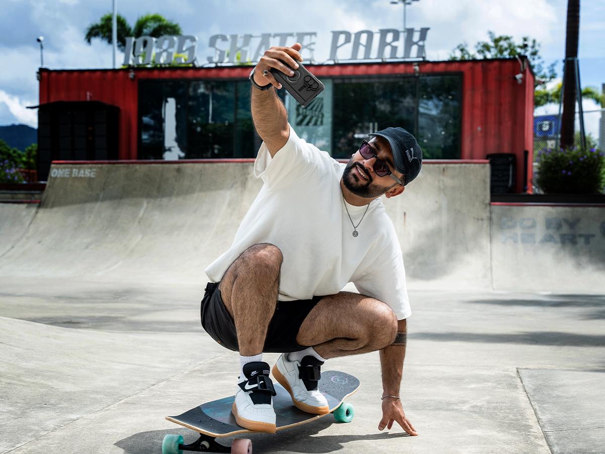 Dexnor Magnetic for Samsung Galaxy Z Fold 7 Case with Dual Kickstands & Front Screen Protector & Hinge Protection, Compatible with MagSafe, Full-Body Rugged Protective Cover Bumper Cases,6.5"