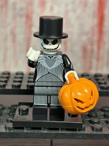 Mini-Fig: Jack S.