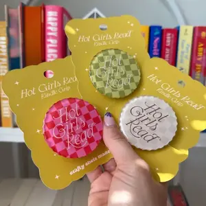 Hot Girls Read Kindle Grip Acrylic Kindle Phone Holder 360° Rotation Strong Magnetic Hold Gift For Her