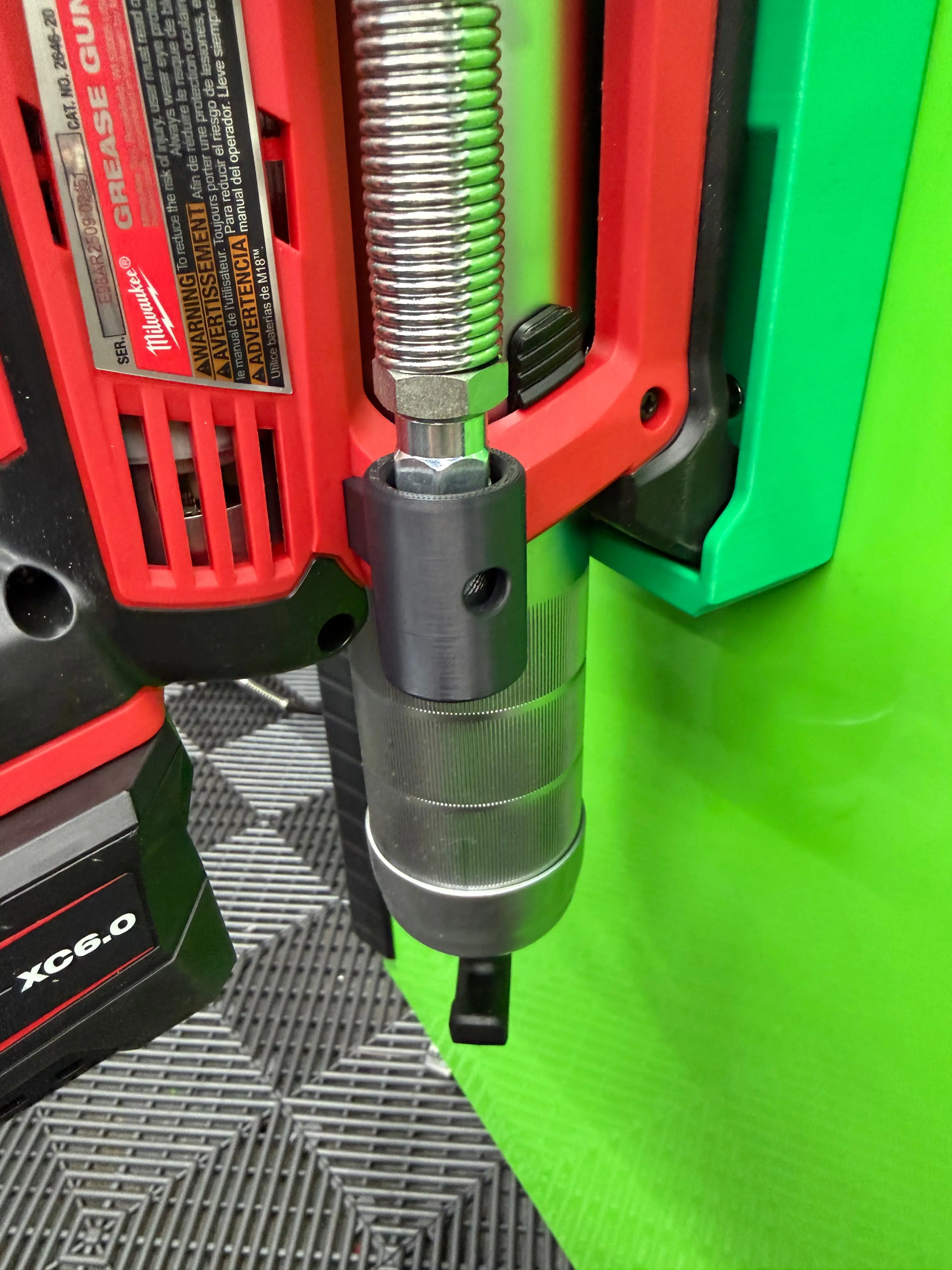 Milwaukee Grease Gun Enclosed Cap