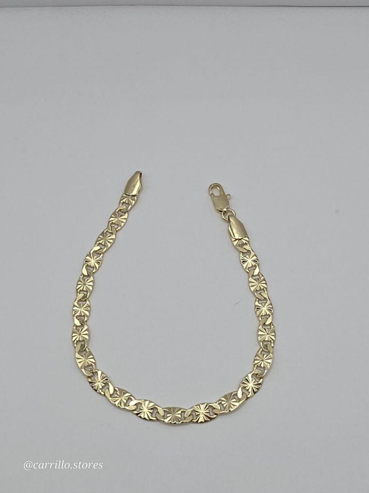 New Style GOLD COLOR 5N Gold-Plated Fancy Design 7 ½"inches Bracelet - Elegant and Unique Appearance Trendy Jewelry New Style GOLD COLOR 5N Gold-Plated Fancy Design 7 ½"inches Bracelet - Elegant and Unique Appearance Trendy Jewelry