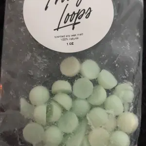 Scented Soy Wax Melt Sample Bag - Choose Fragrance (Strawberry Shortcake, Birthday Cake, Love Spell, Blueberry Muffins, Sugar Cookie, Cotton Candy, Cinnamon Rolls, Cool Water) - Cozy Home Decor Accessory, Creamy, Pina Colada, Salt Water Taffy