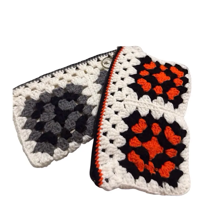 Set of 2 Crochet granny square pouch with zipper