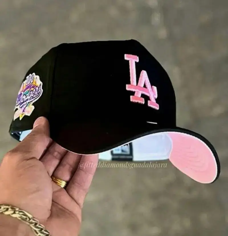 New Era 9FORTY 9FIFTY New York Yankees pink MLB Cap - Adjustable Classic Baseball Hat
