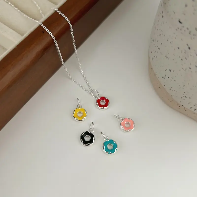 Women's 925 Sterling Silver Donut Pendant Necklace, Drip Glaze Finish, Casual Daily Wear Fashion Accessory
