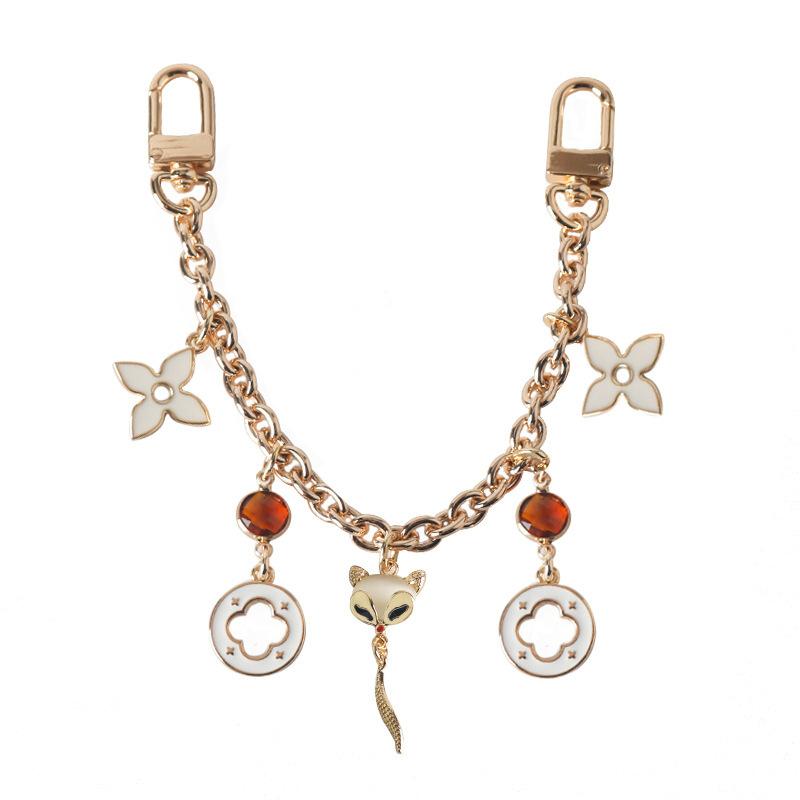 Black and White Pink Lucky Clover&Golden Ball&Fox Pendant Bag Decorative Chain, Valentine's Day Gift, Mother's Day Gift Fashion Accessories Charm