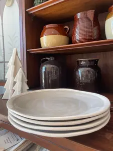 Artisan Dinner Plate - Oyster