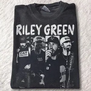 Riley Green Photo Unisex Tshirt, County Music tee, Riley Green graphic Top Menswear, Country Music Shirt Casual