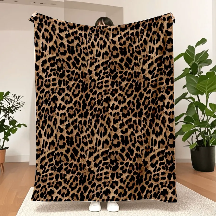 Cozy Leopard Print  Flannel Throw Blanket - Super Soft, Lightweight, Double-Sided Cheetah Design for Bed, Sofa, Couch & Travel - 50x60 Inch, Anti-Pilling, All-Season Comfort for Adults & Youngsters, Allseason Blanket |   Cheetah Pattern Blanket
