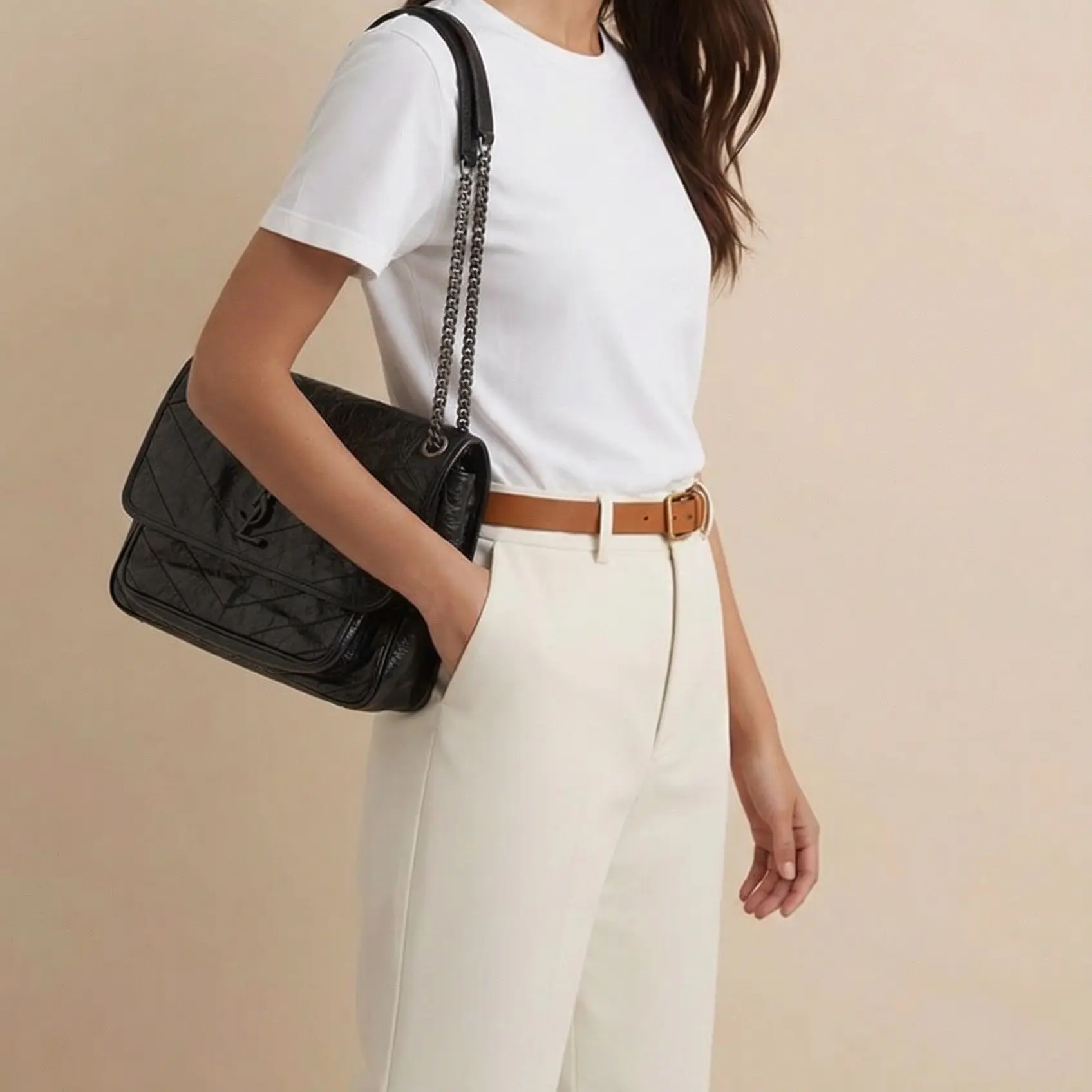 Pre-owned Yves Saint Laurent Leather Shoulder Bags Classic Shoulder Bag Crinkled Calfskin Matelasse Monogram Chain Satchel with Distinctive Pattern, Overall Elegance for Special Occasions