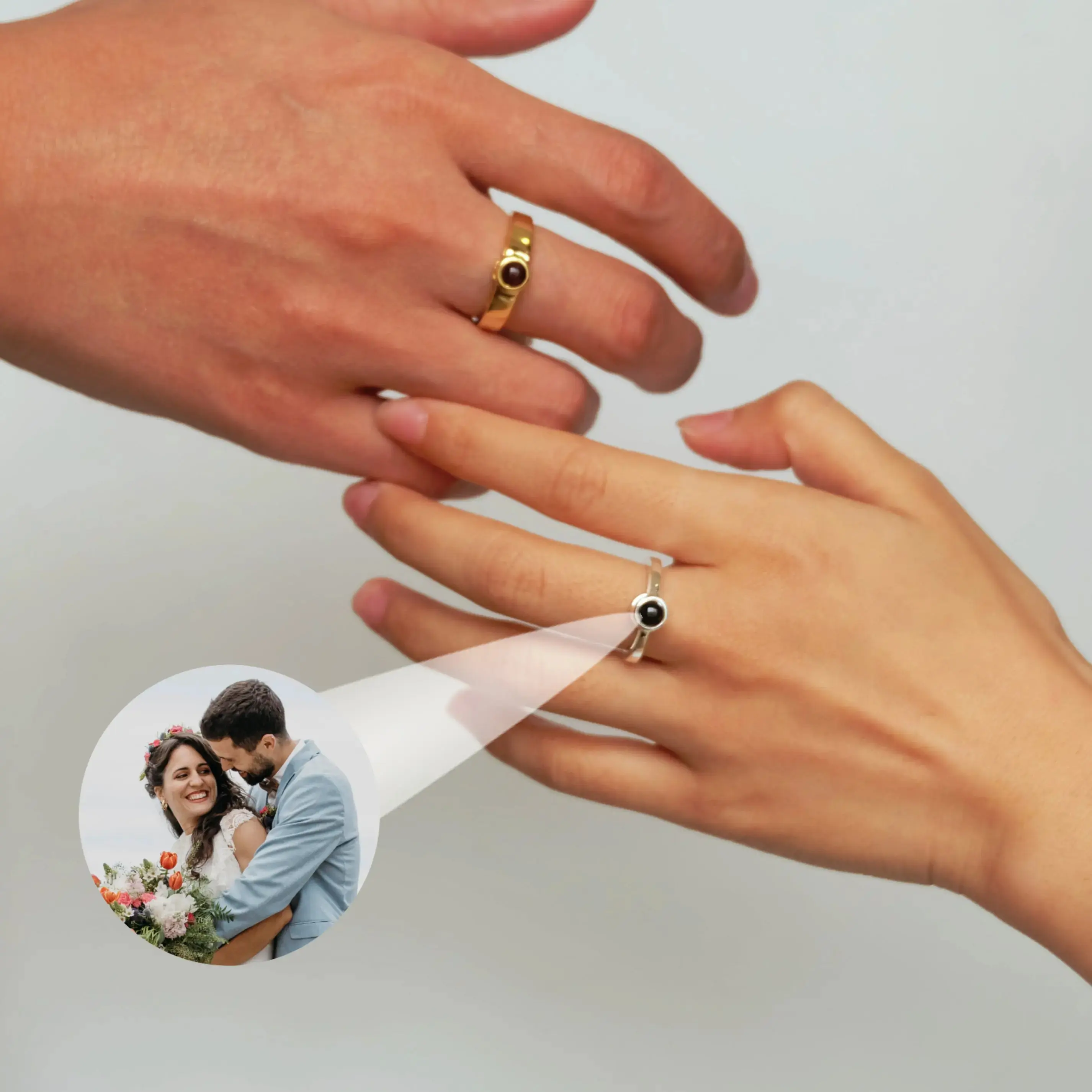 Customized Couple Ring with Photo Projection – Colorful Picture Inside Jewelry