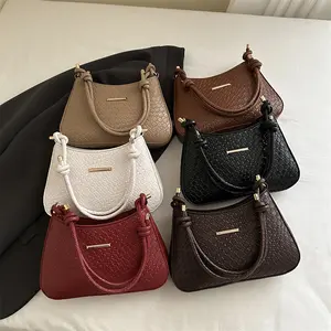 New solid color underarm bag/crossbody bag/shoulder bag, simple and stylish, perfect for spring 2026, elegant women's handbag.