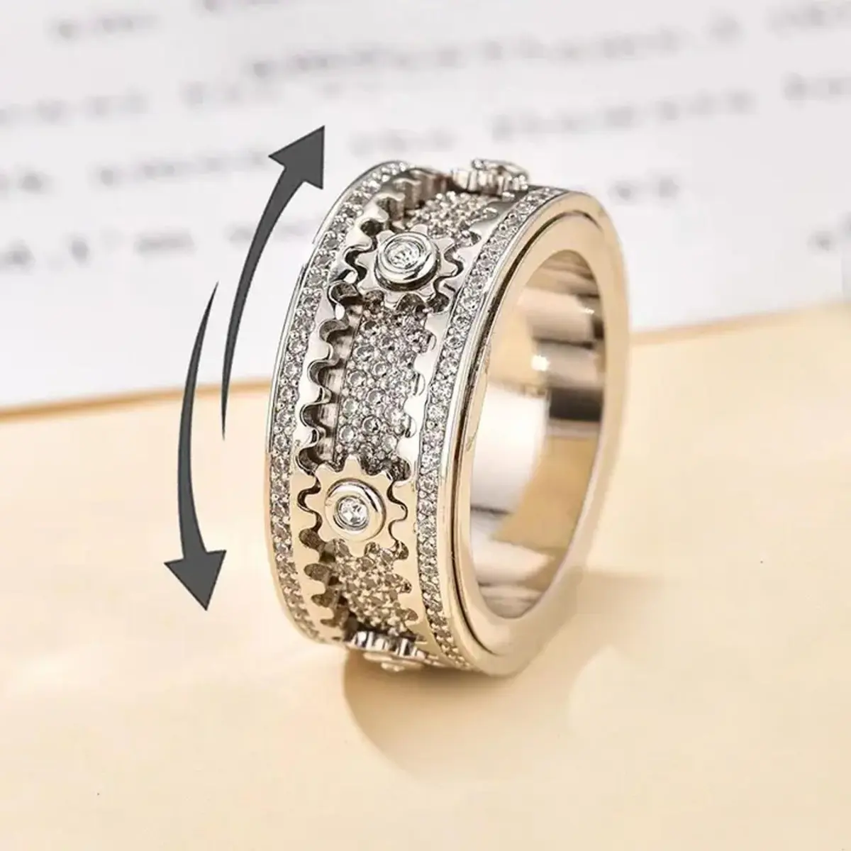 Rotatable Gear Ring for Stress Relief, Hip-Hop Geometric Zircon Jewelry for Adults, Sparkling Fashion Accessory for Men and Women