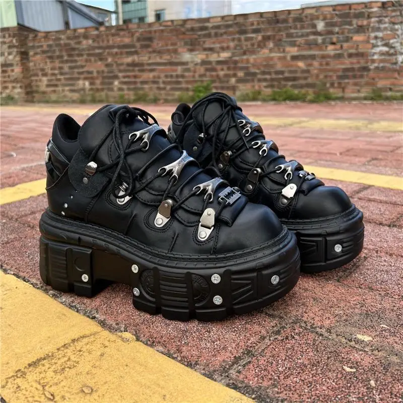 Trainer Sports Shoes for Walking, Unisex Retro Punk Chunky Platform with Laces and Metallic Accents, Casual Trainers, All Seasons
