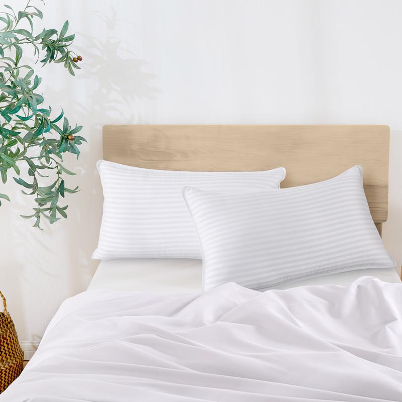 Utopia Bedding White Hotel Pillow Set of 4 -  Pillows for Side Back & Stomach Sleepers - Comfortable 9 Inch Thick Pillows for Ultimate Rest